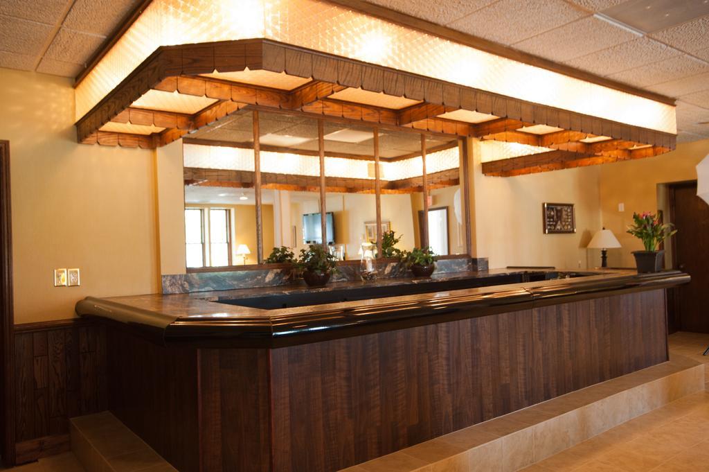 Beacon Hotel Oswego Dış mekan fotoğraf