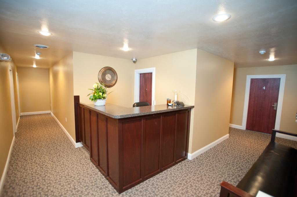 Beacon Hotel Oswego Dış mekan fotoğraf
