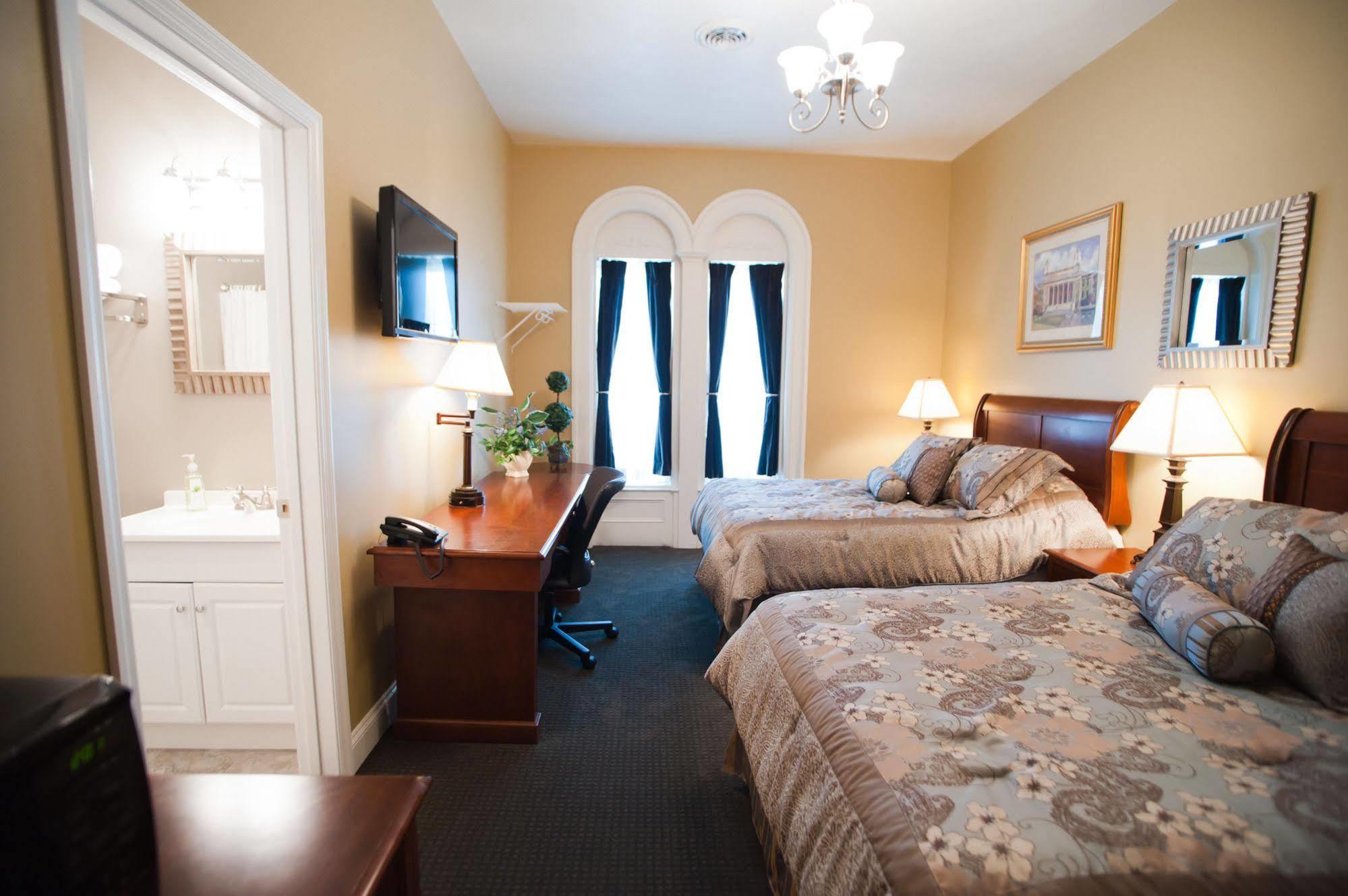 Beacon Hotel Oswego Dış mekan fotoğraf